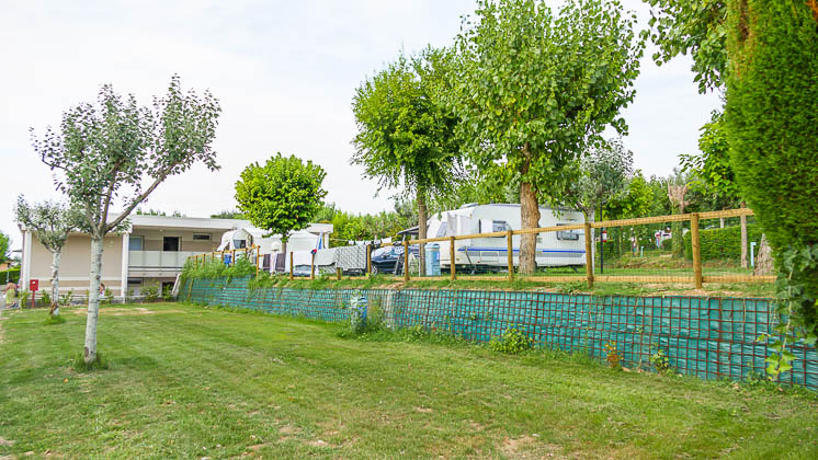 Piazzole VIP campeggio