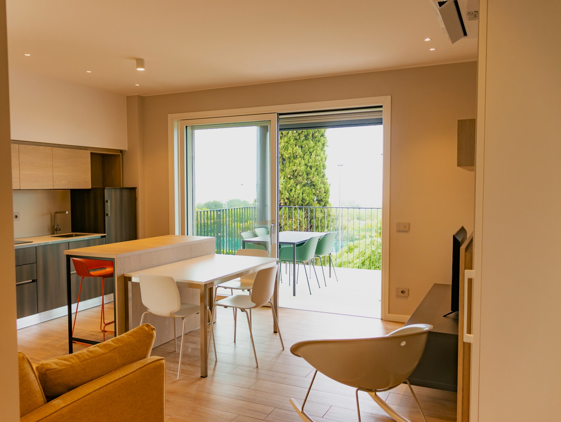 Lido Vista apartments